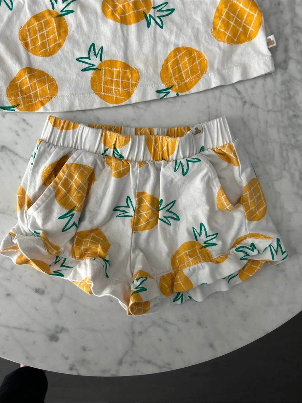 GAP White Pineapple Print Pajama Set - Yellow & Green
